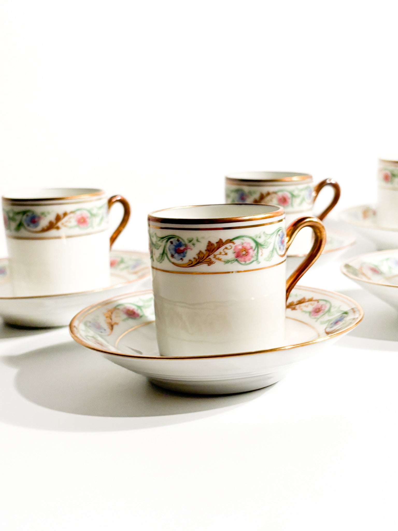 Set of Six Porcelain Coffee Cups by Ginori Doccia Pittoria from the 1940s
