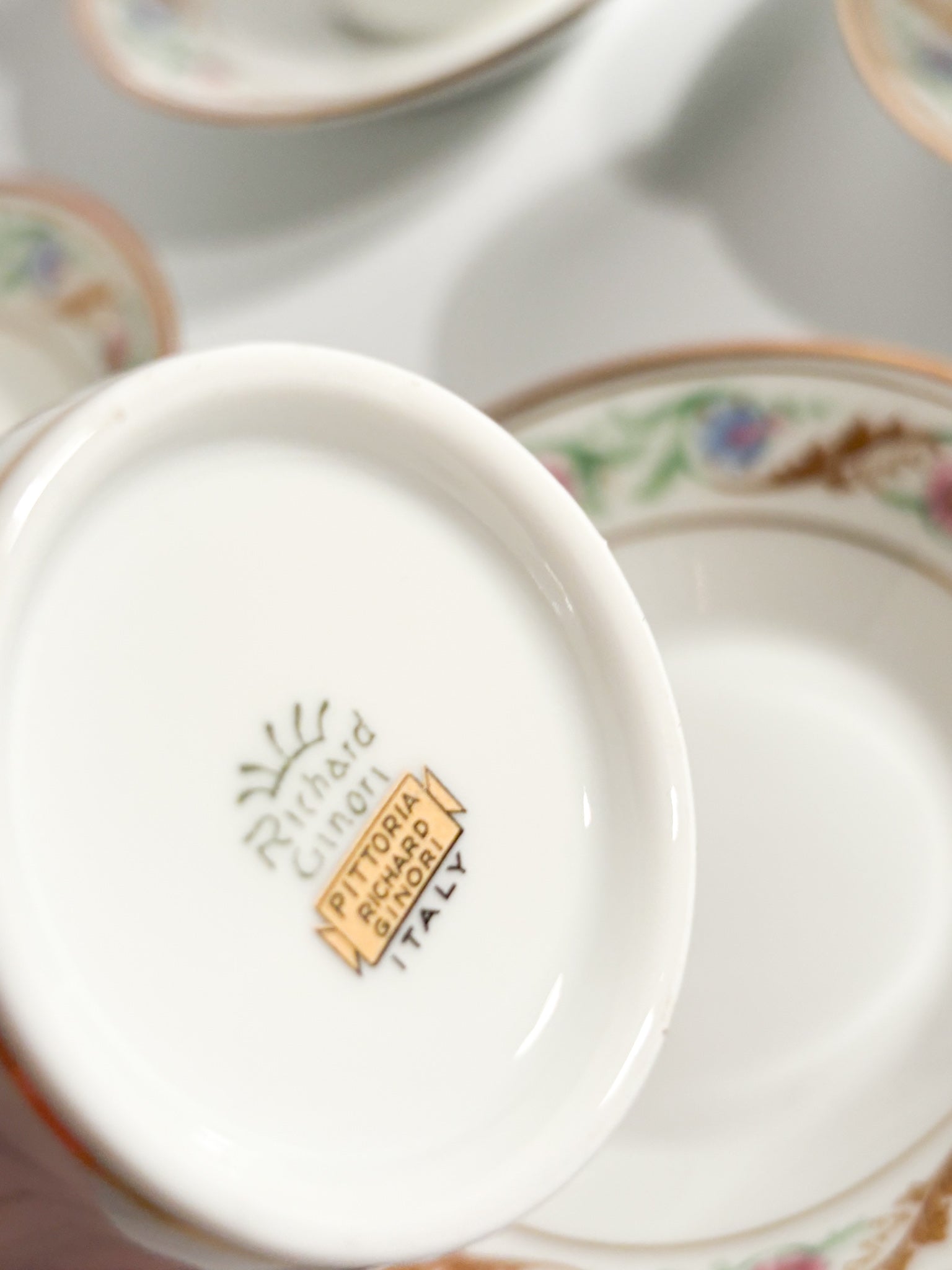 Set of Six Porcelain Coffee Cups by Ginori Doccia Pittoria from the 1940s