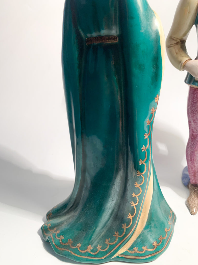 Coppia Di Statuine di Dama e Gentiluomo in Ceramica di Zaccagnini Anni 40