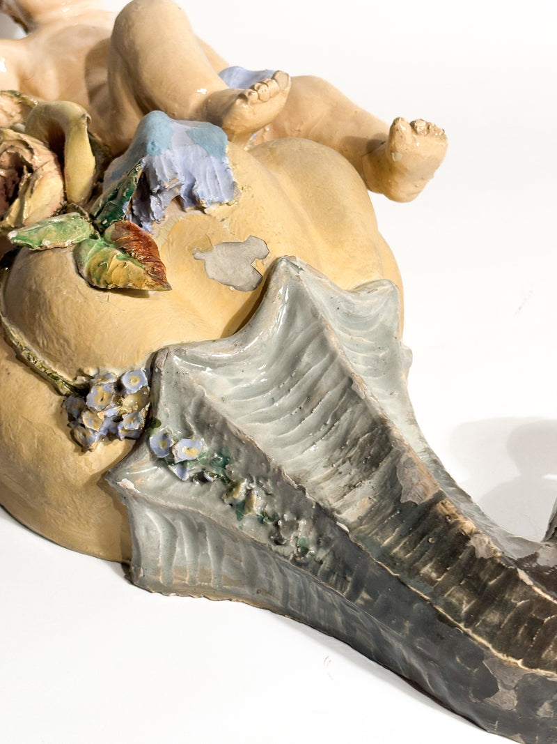 Mensola da Parete in Ceramica con Putto e Conchiglia XIX Secolo