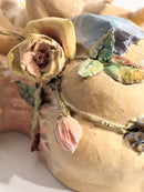 Mensola da Parete in Ceramica con Putto e Conchiglia XIX Secolo