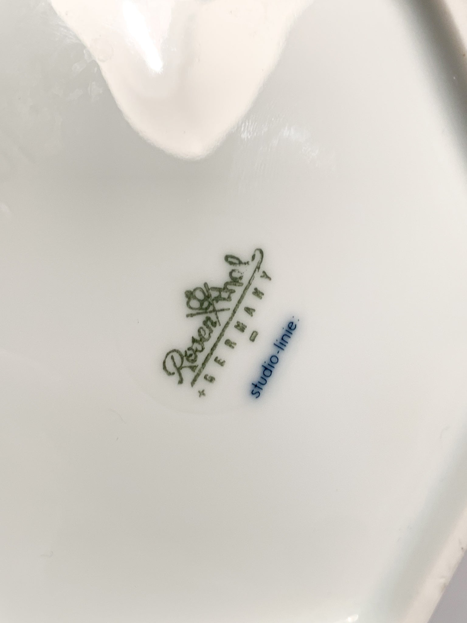 Vaso in Porcellana di Studio Linie per Rosenthal Bianco e Blu Anni 80