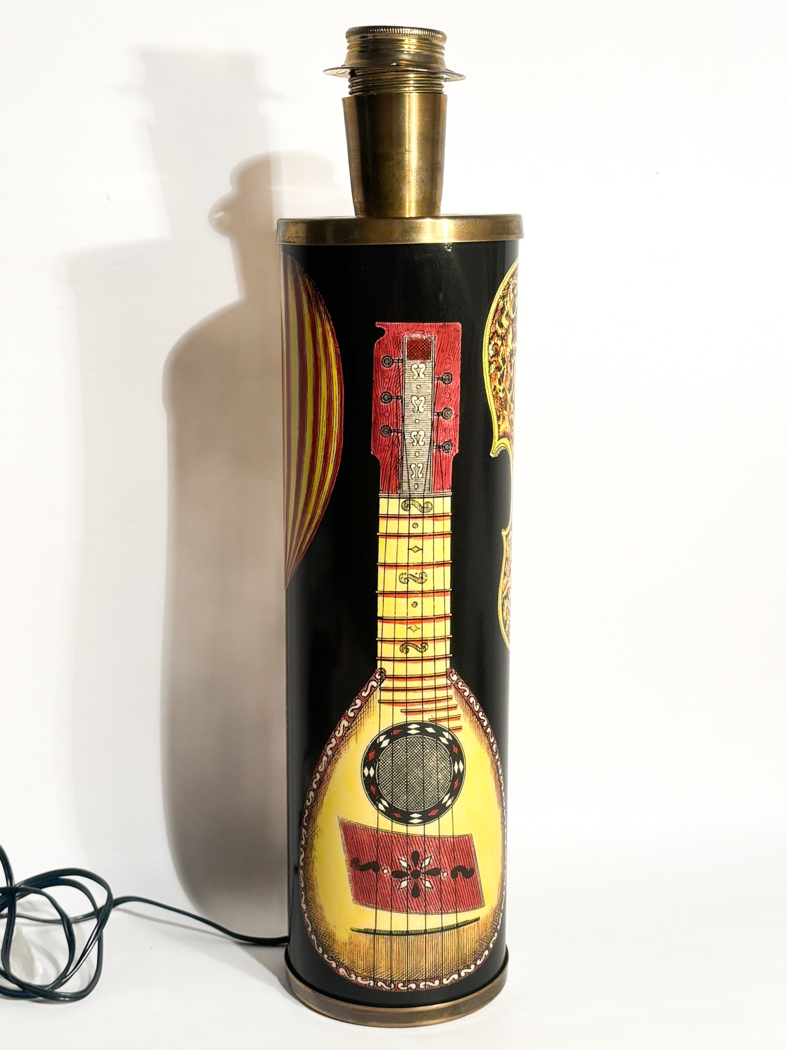 Coppia di Lampade Cilindriche con Strumenti Musicali di Piero Fornasetti Anni 50