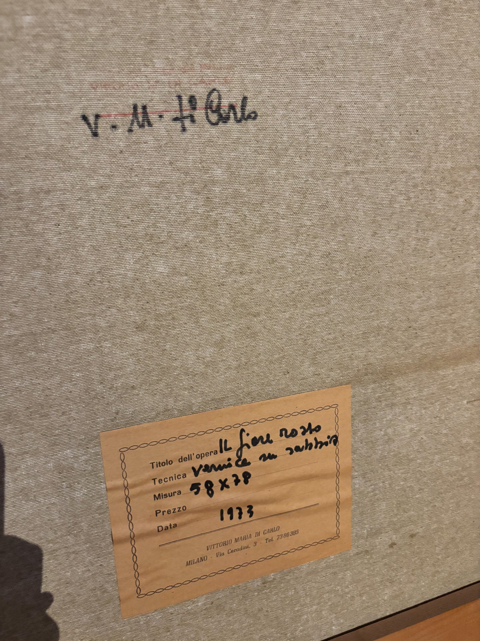 Dipinto 'Il Fiore Rosso', Vernice su Sabbia, di Vittorio Maria Di Carlo del 1973
