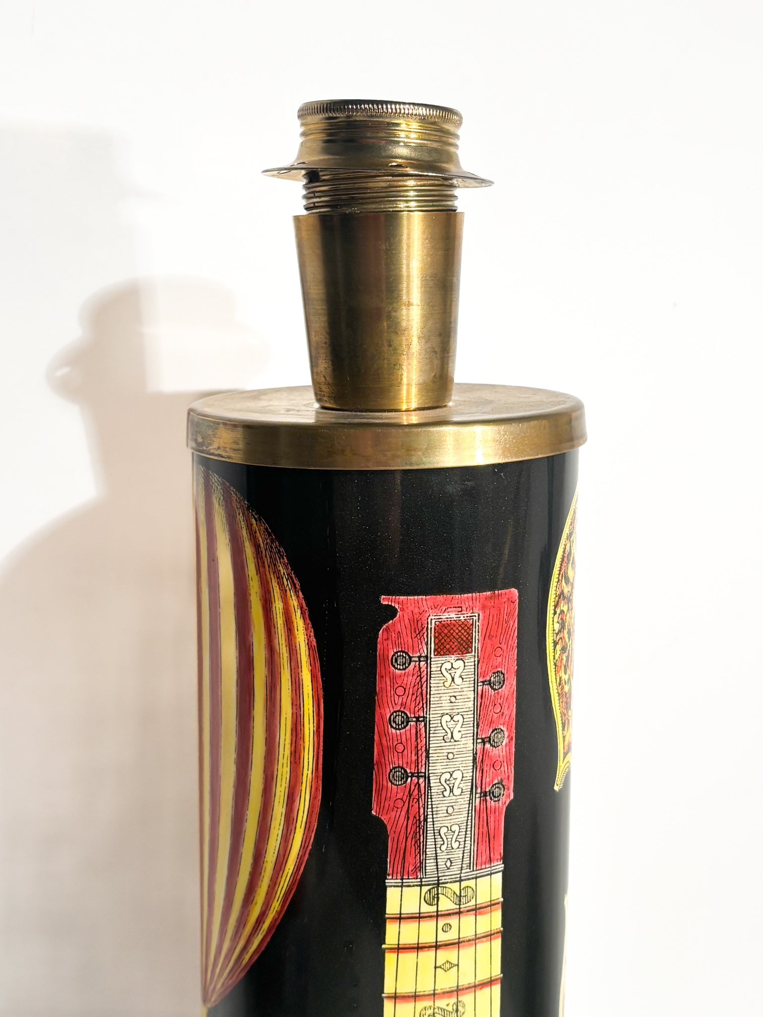 Coppia di Lampade Cilindriche con Strumenti Musicali di Piero Fornasetti Anni 50