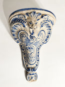 Mensola da Parete in Ceramica Italiana Bianca e Blu Primi Novecento