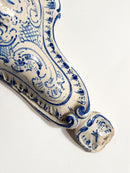 Mensola da Parete in Ceramica Italiana Bianca e Blu Primi Novecento