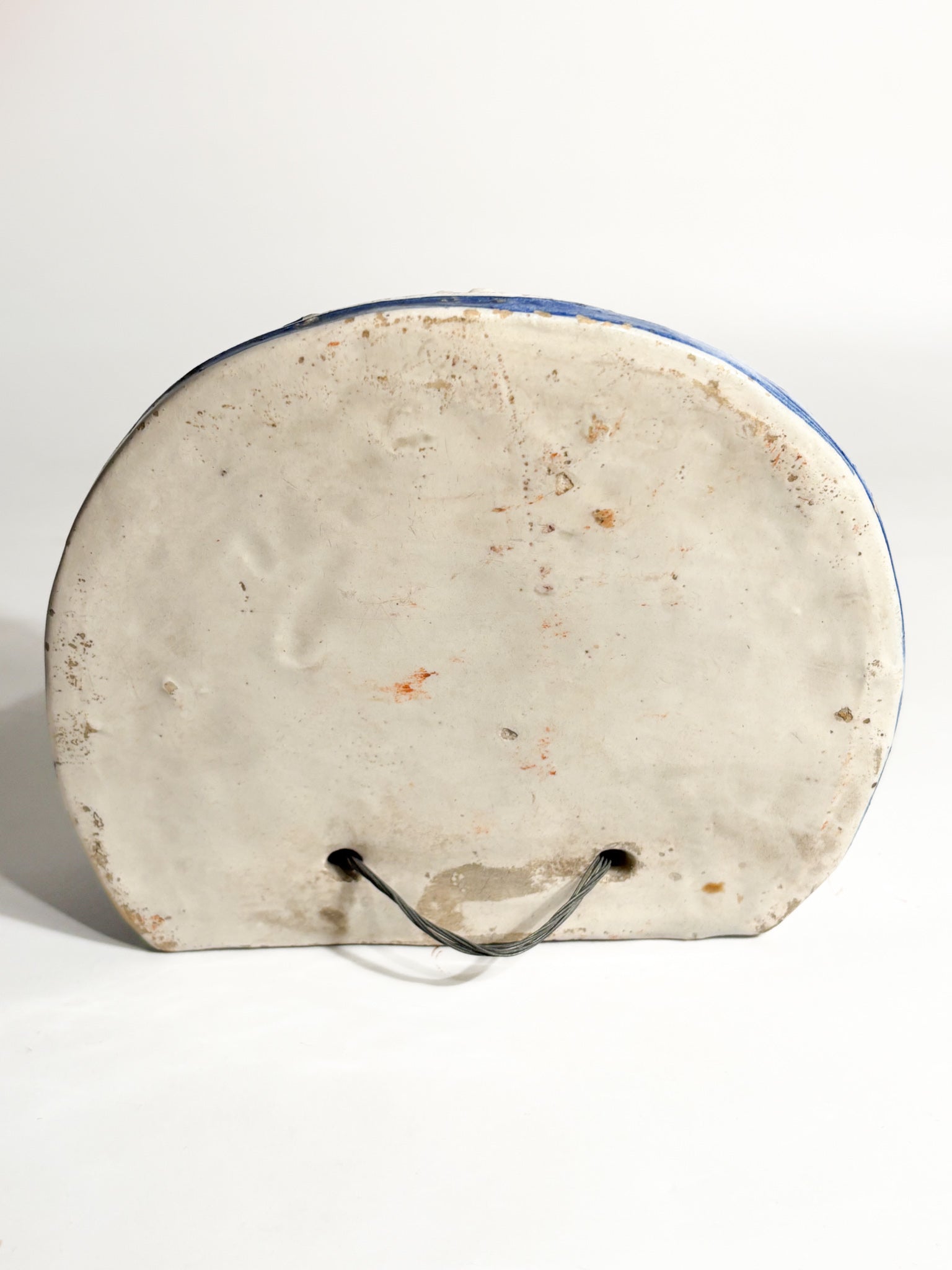 Wall Shelf in White and Blue Italian Ceramic Early Twentieth Century