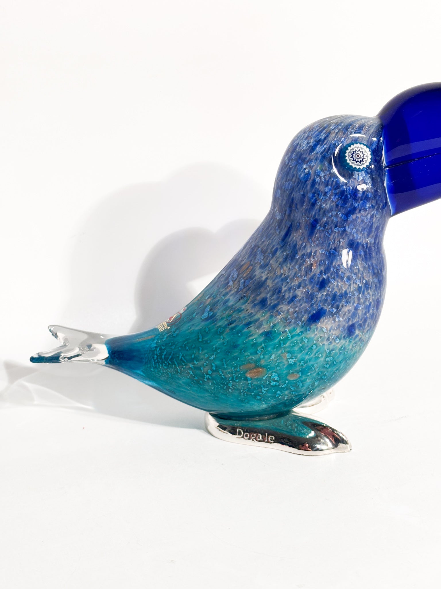 Scultura di Tucano in Vetro di Murano Blu e Metallo Argentato Dogale Anni 80