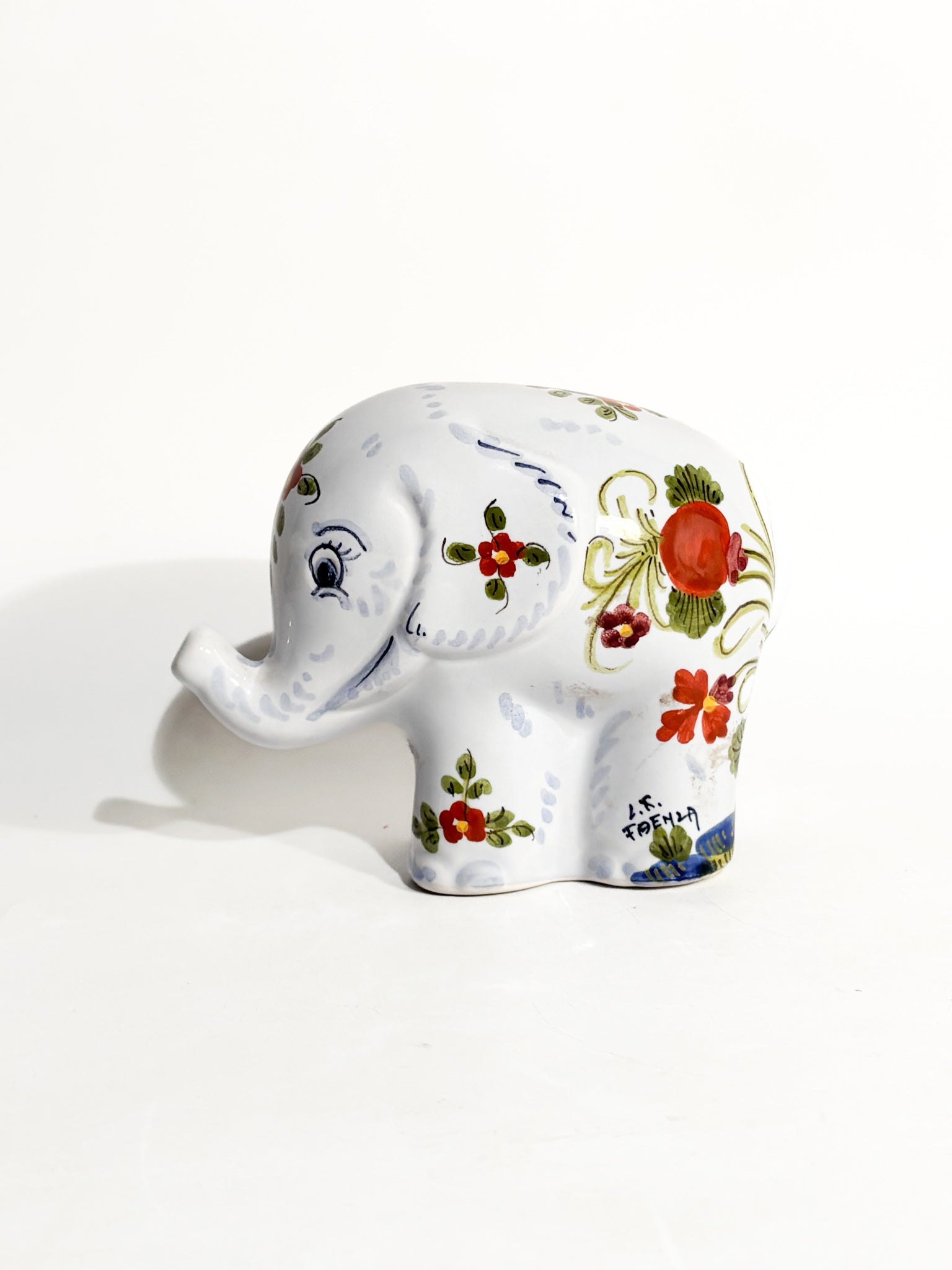 Elefante in Ceramica di Faenza Dipinta a Mano Anni 80