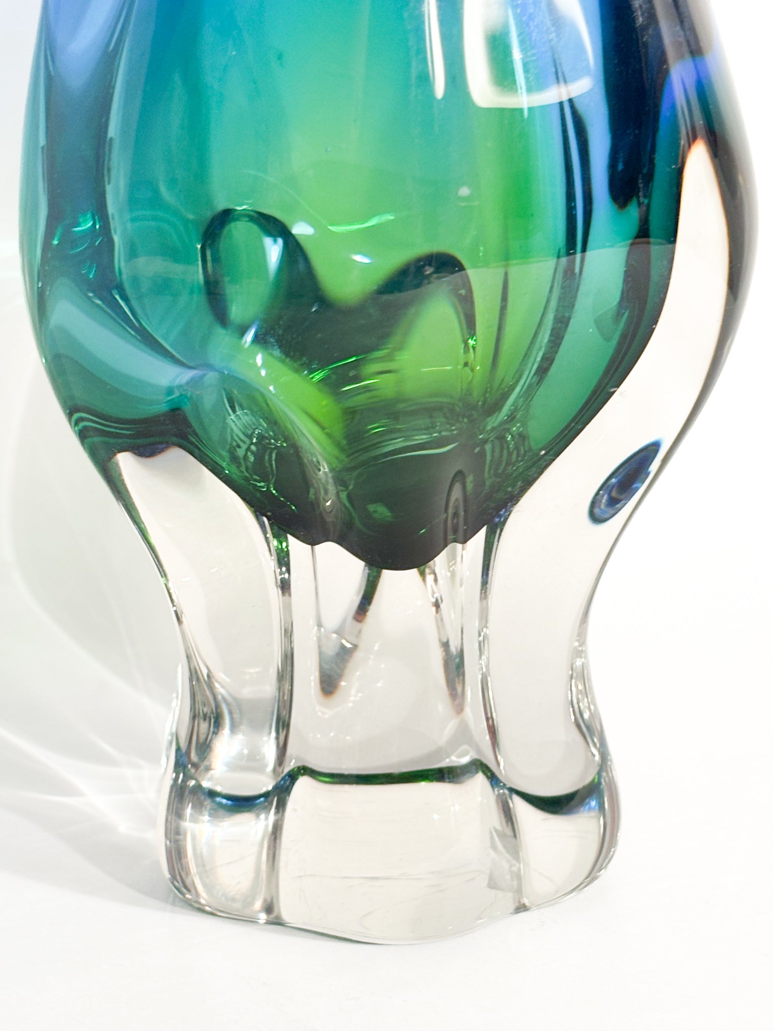 Vaso in Vetro di Murano Sommerso Blu e Verde Anni 70