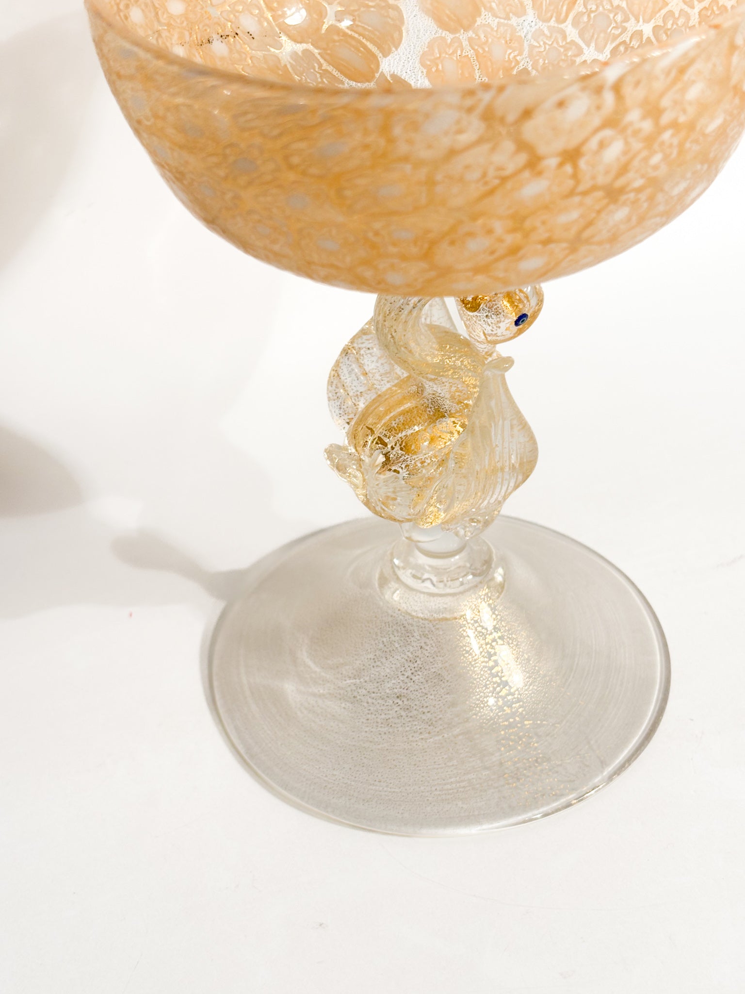 Bicchiere in Vetro di Murano con Murrine e Foglia d'Oro Anni 50