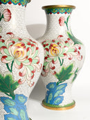 Coppia di Vasi Cinesi Cloisonné con Motivi Floreali e Colibrì Anni 50