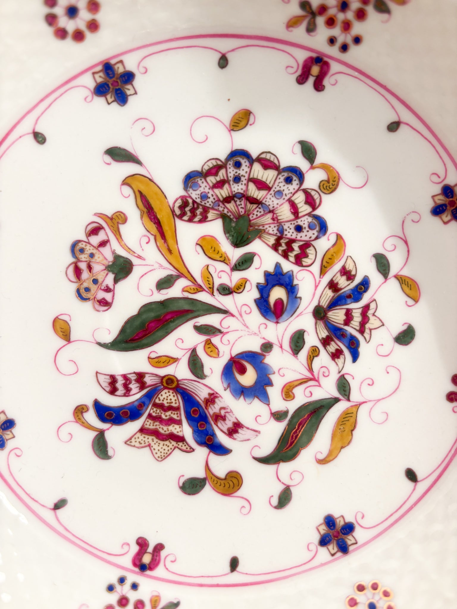 Coppia di Tazze in Porcellana di Herend Candida Tupini Napoli