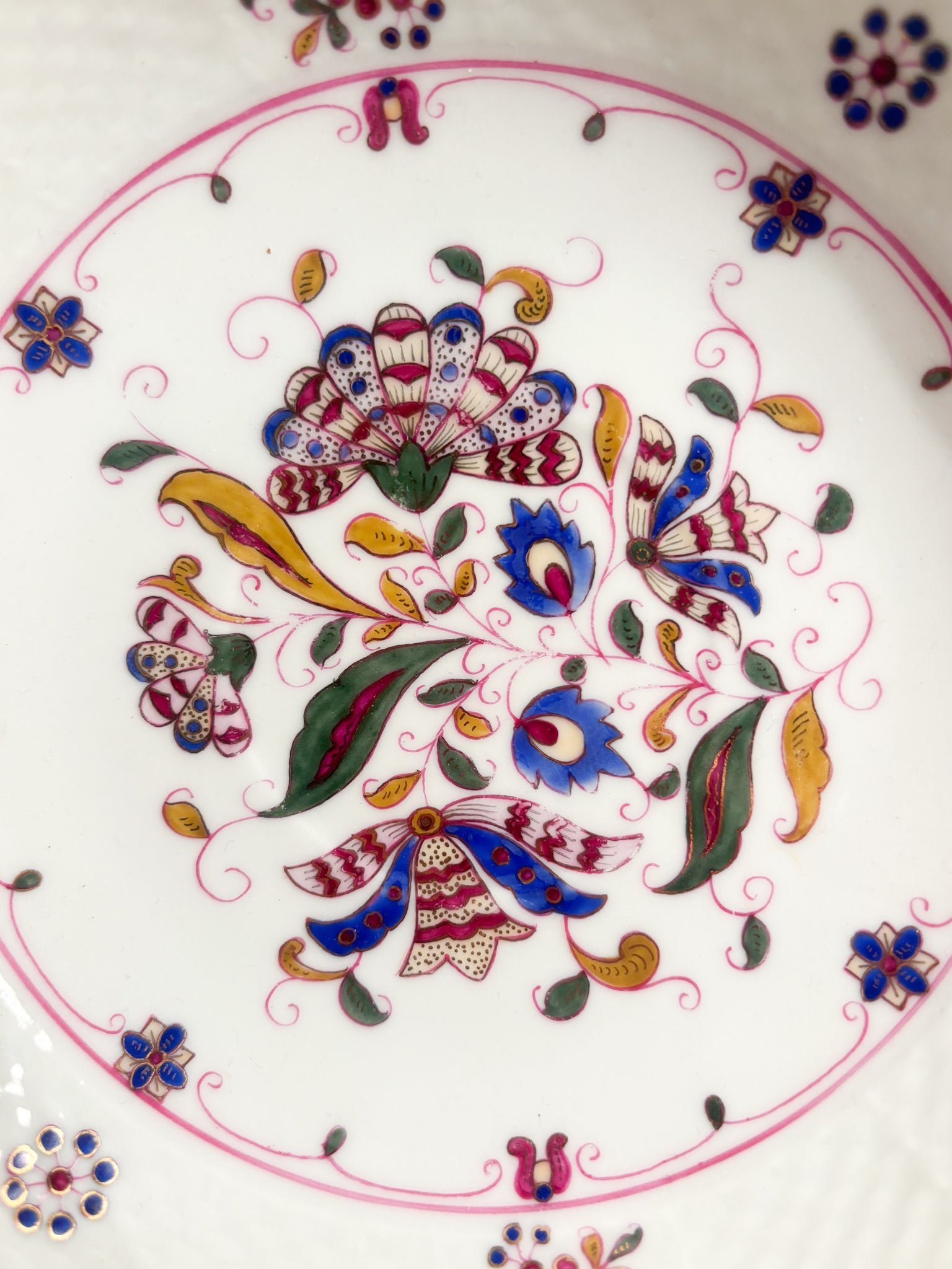 Coppia di Tazze in Porcellana di Herend Candida Tupini Napoli