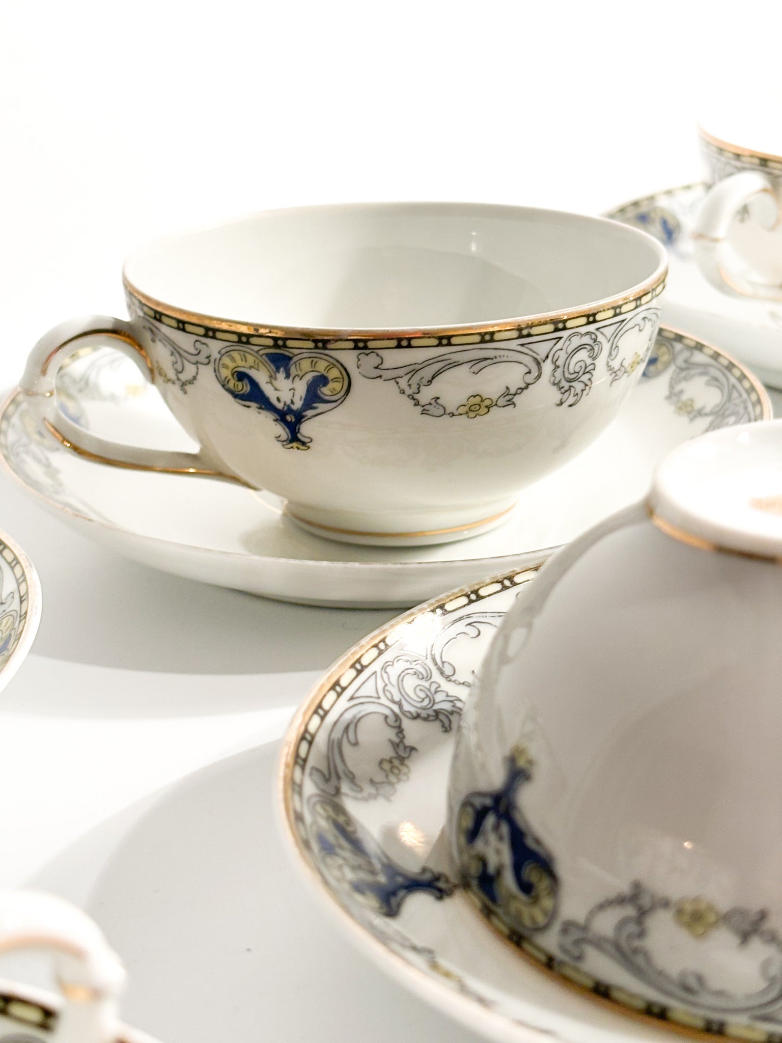 Set of Eight Porcelain Cups by Richard Ginori, 1930s