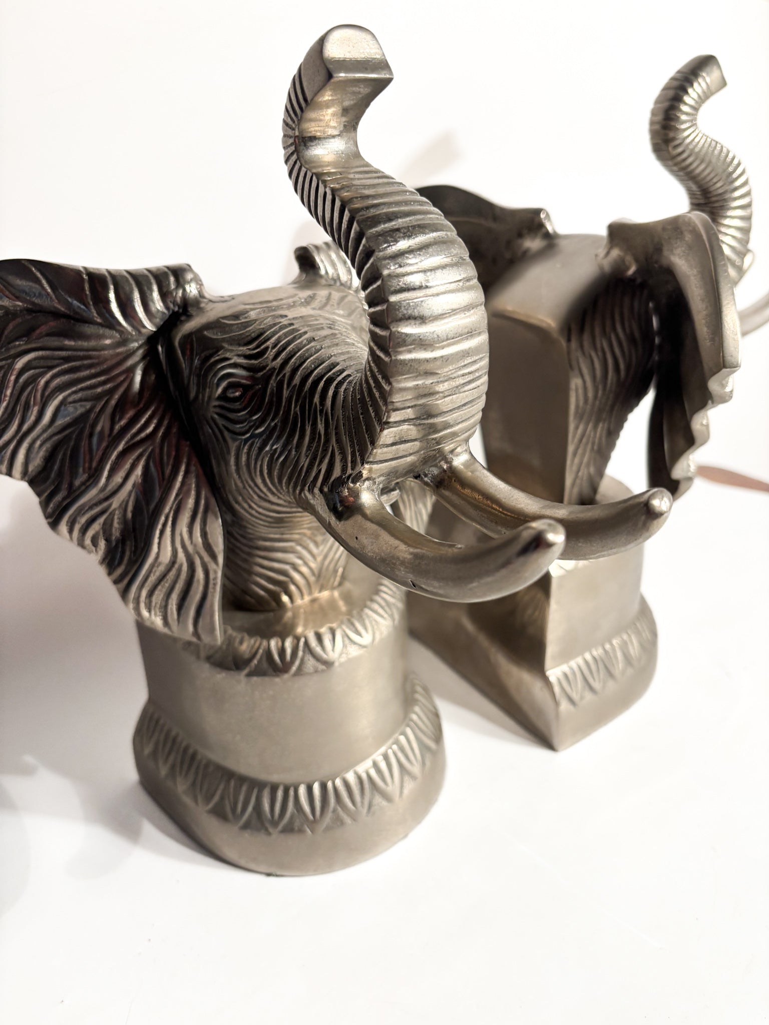 Coppia di Fermalibri a Forma di Elefante in Metallo Anni 80