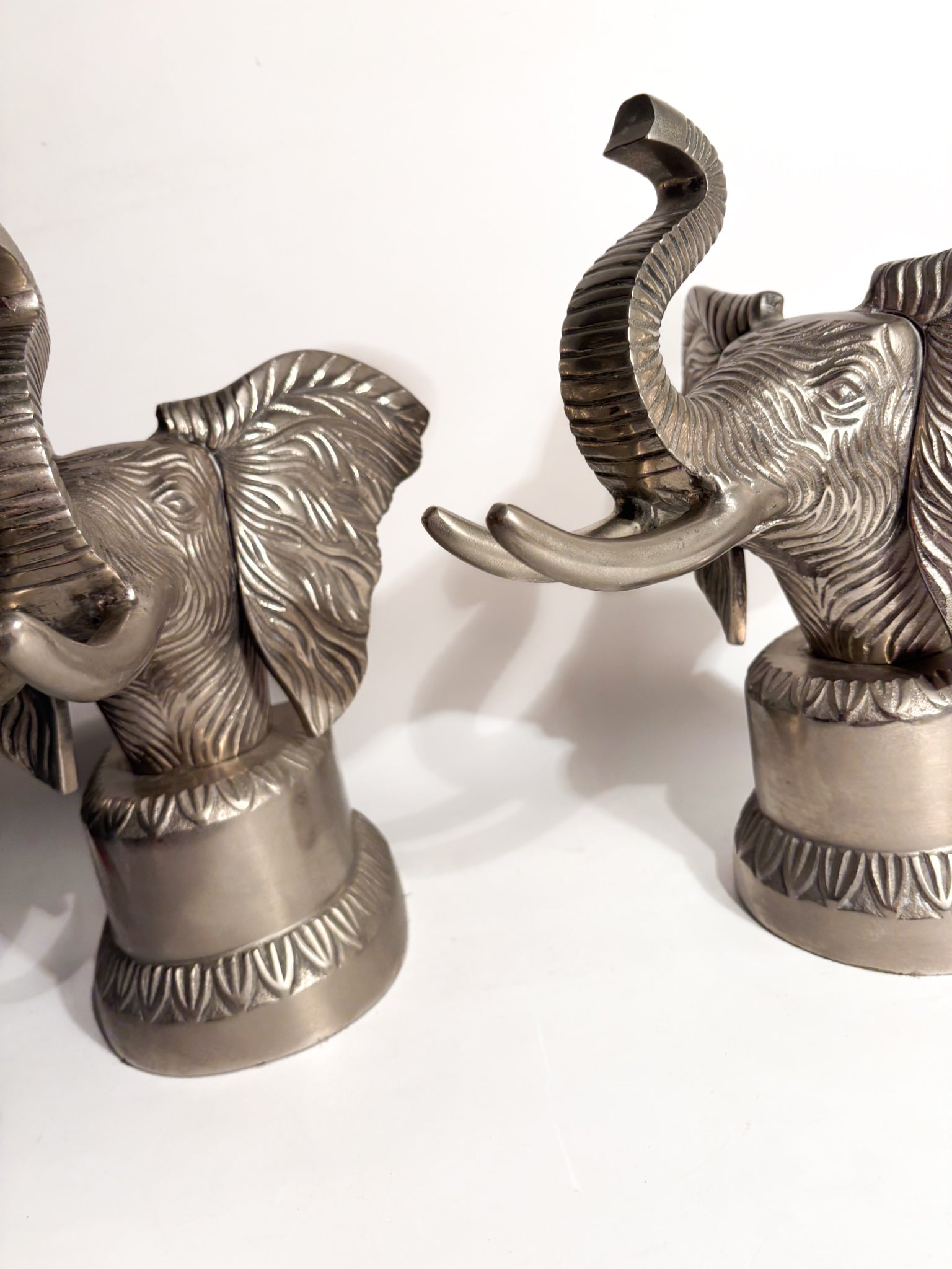 Coppia di Fermalibri a Forma di Elefante in Metallo Anni 80