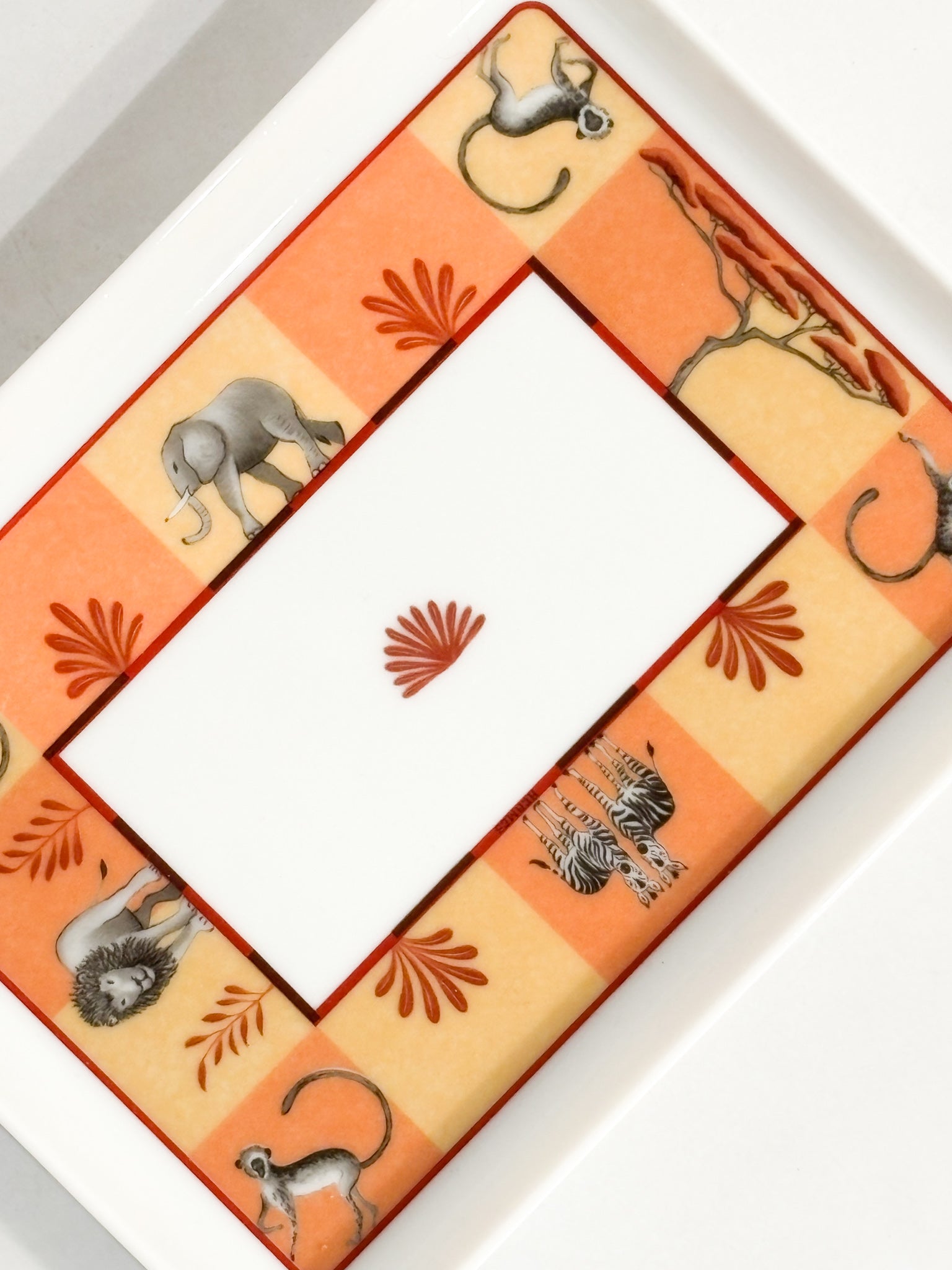 Piatto Collezione 'Africa' di Hermès con Motivo Safari Arancione Anni 90