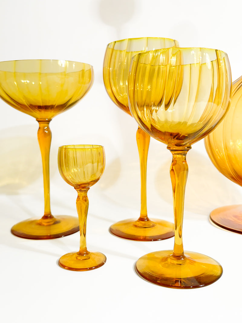 Set of Six Champagne Glasses, Wine, Water, Rosolio and Bottle in Murano Glass, 1940s