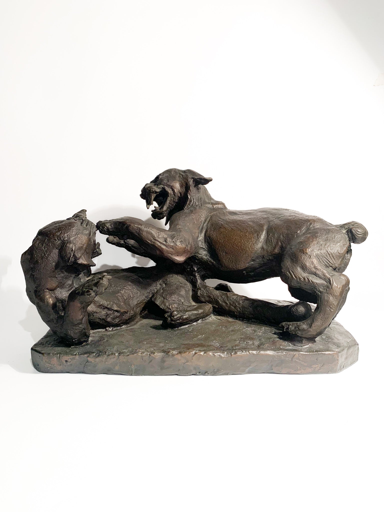 Bronze Sculpture of Fighting Animals by Antonio Ligabue, 1940s