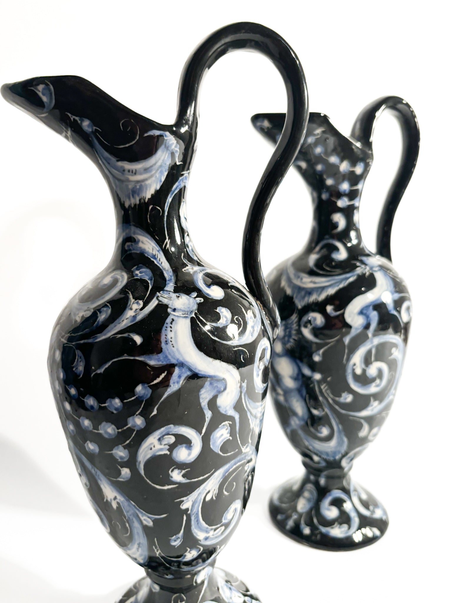Pair of Hand-painted Ceramic Jugs by Alfredo Cartoceti Pesaro, 1920s