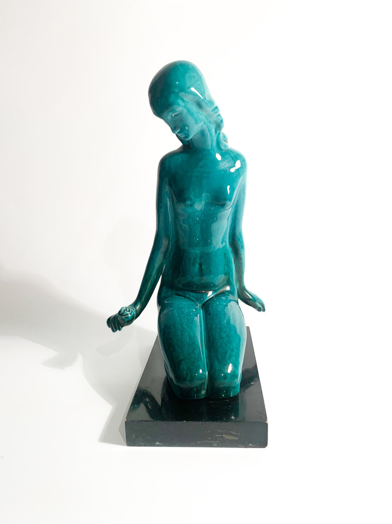 Scultura di Dama Decò in Ceramica Verde Attribuita a Cacciapuoti Anni 30