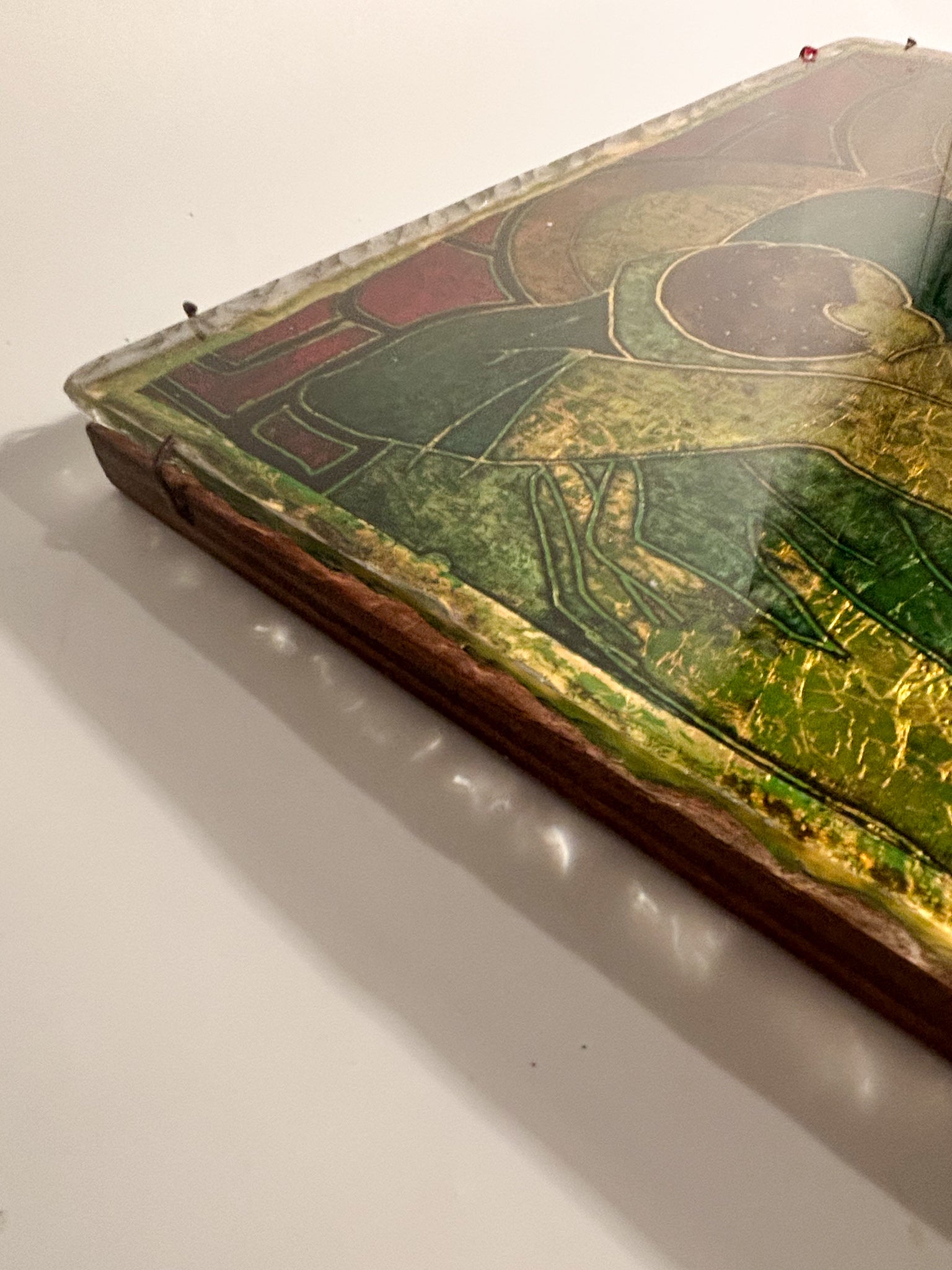 Chiseled Glass Plate Depicting a Maternity by Erwin Walter Burger from the 1960s