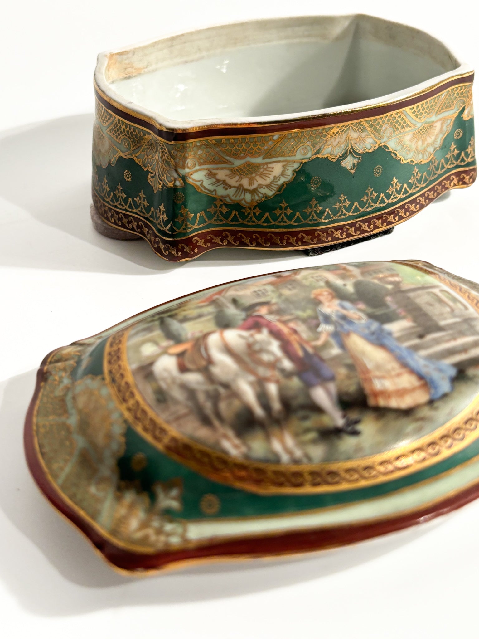 Vienna Porcelain Box Hand-Painted Early Twentieth Century