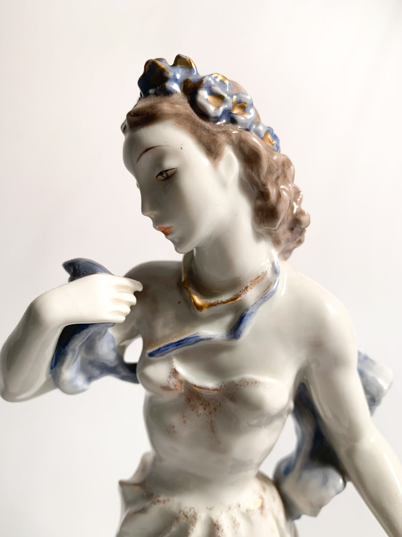 Porcelain Lady Sculpture by Rosenthal from the 1940s