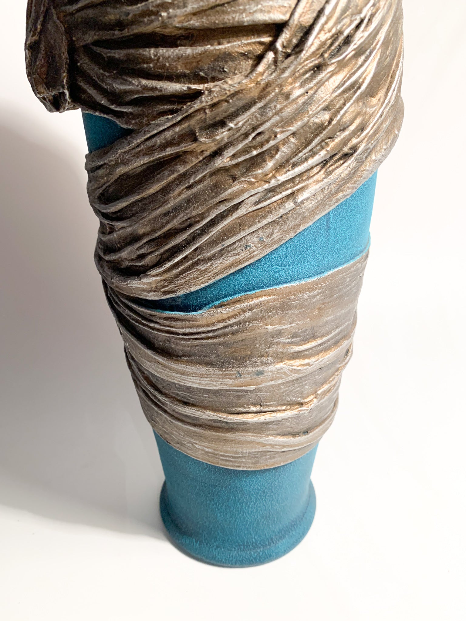 Vaso in Ceramica Azzurra e Bianca di Zaccagnini Anni 50