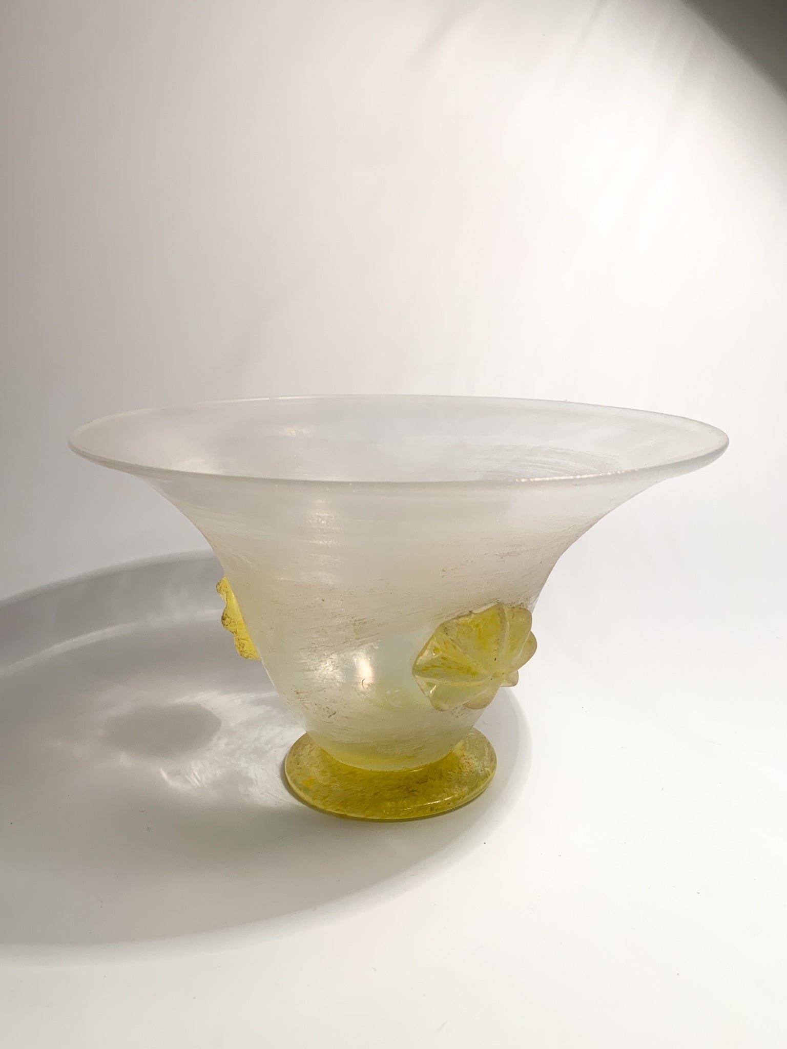 Vaso in Vetro Scavo di Murano Iridescente Giallo Anni 40