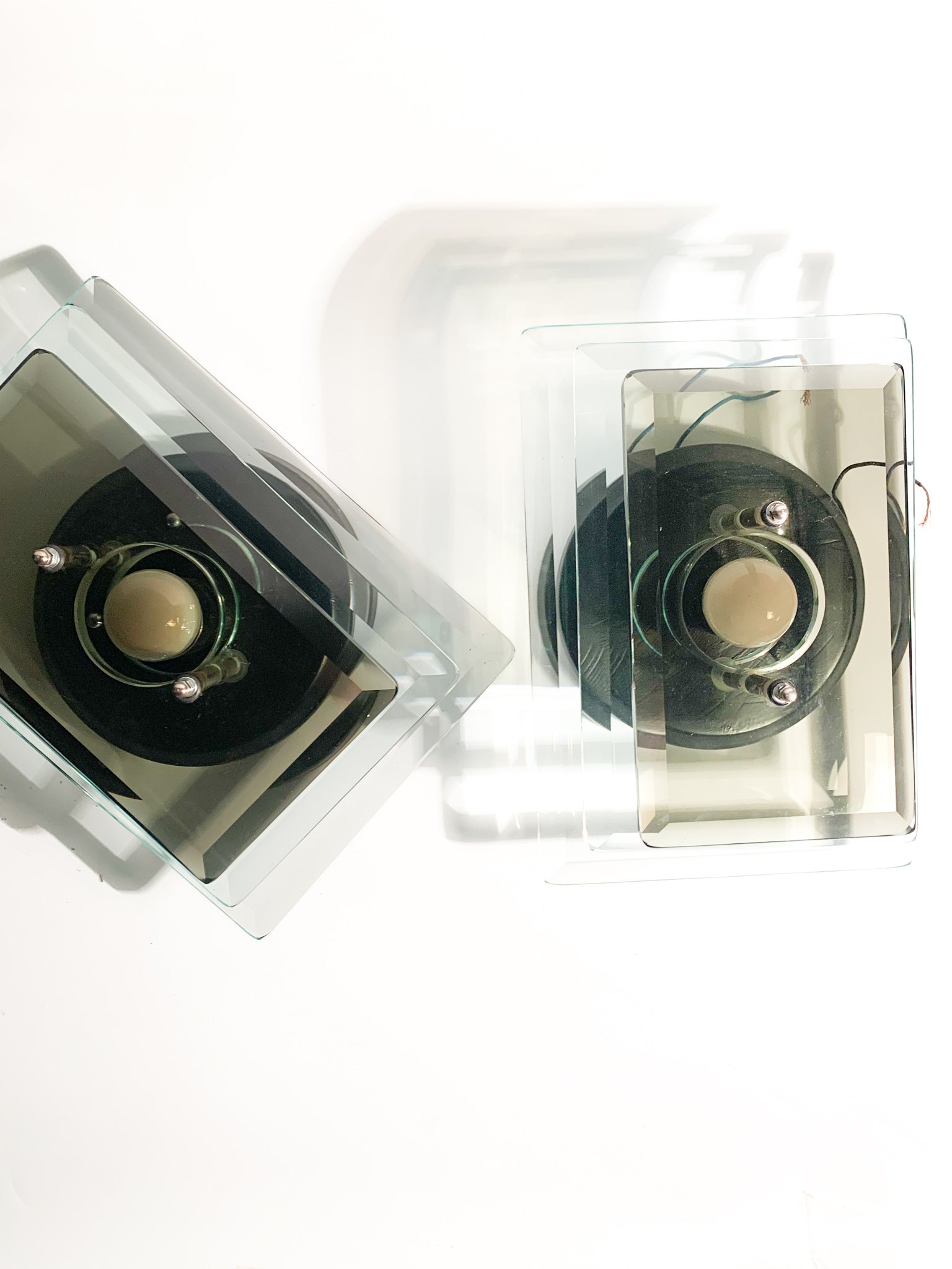 Coppia di Applique in Cristallo Azzurro e Grigio Veca Anni 70