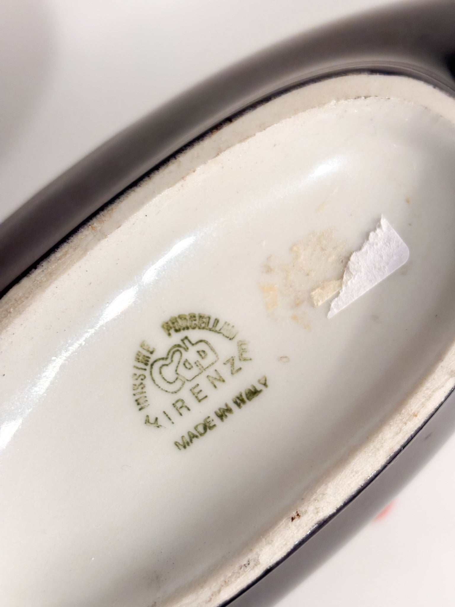 Vaso in Porcellana Dipinta a mano di C.A.B. Firenze Anni 60