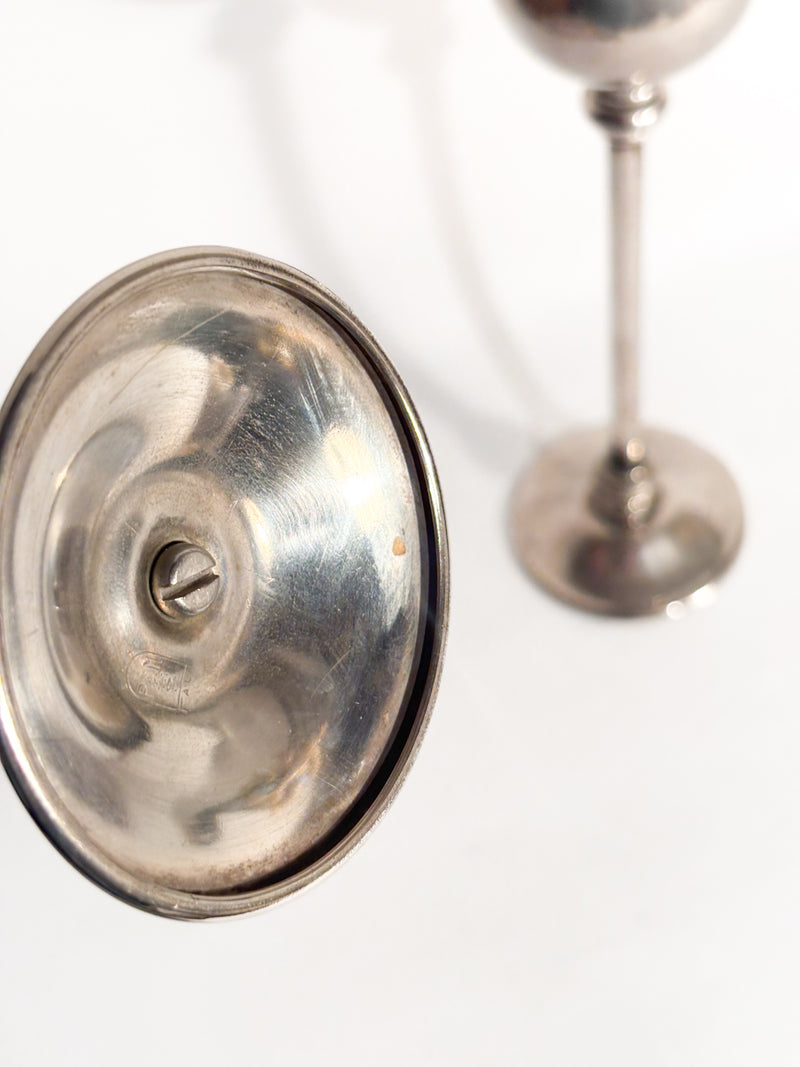 Coppia di Candelieri in Metallo Argentato Anni 60