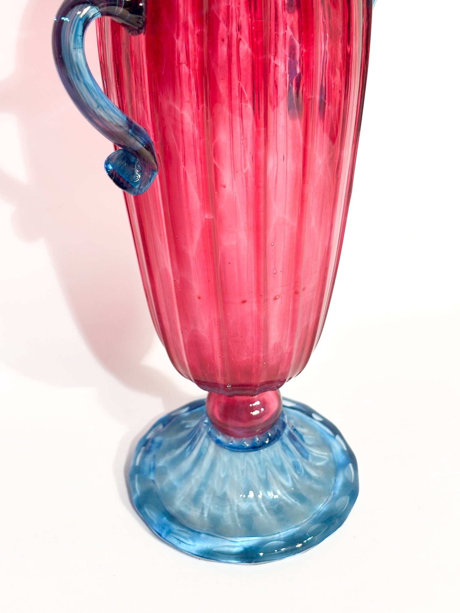 Vaso in Vetro di Murano Soffiato Rosa e Azzurro Anni 60