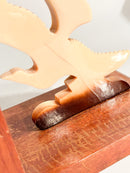 Coppia di Fermalibri Art Déco con Colombe in Legno e Resina Anni 30