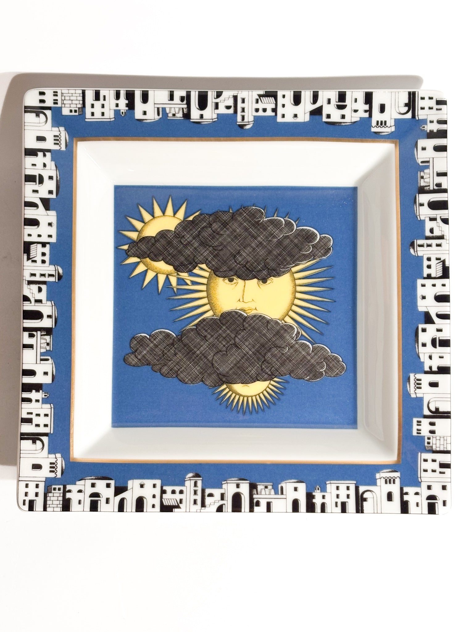 Piatto in Porcellana di Rosenthal "Il Sole di Capri" di Fornasetti anni 70