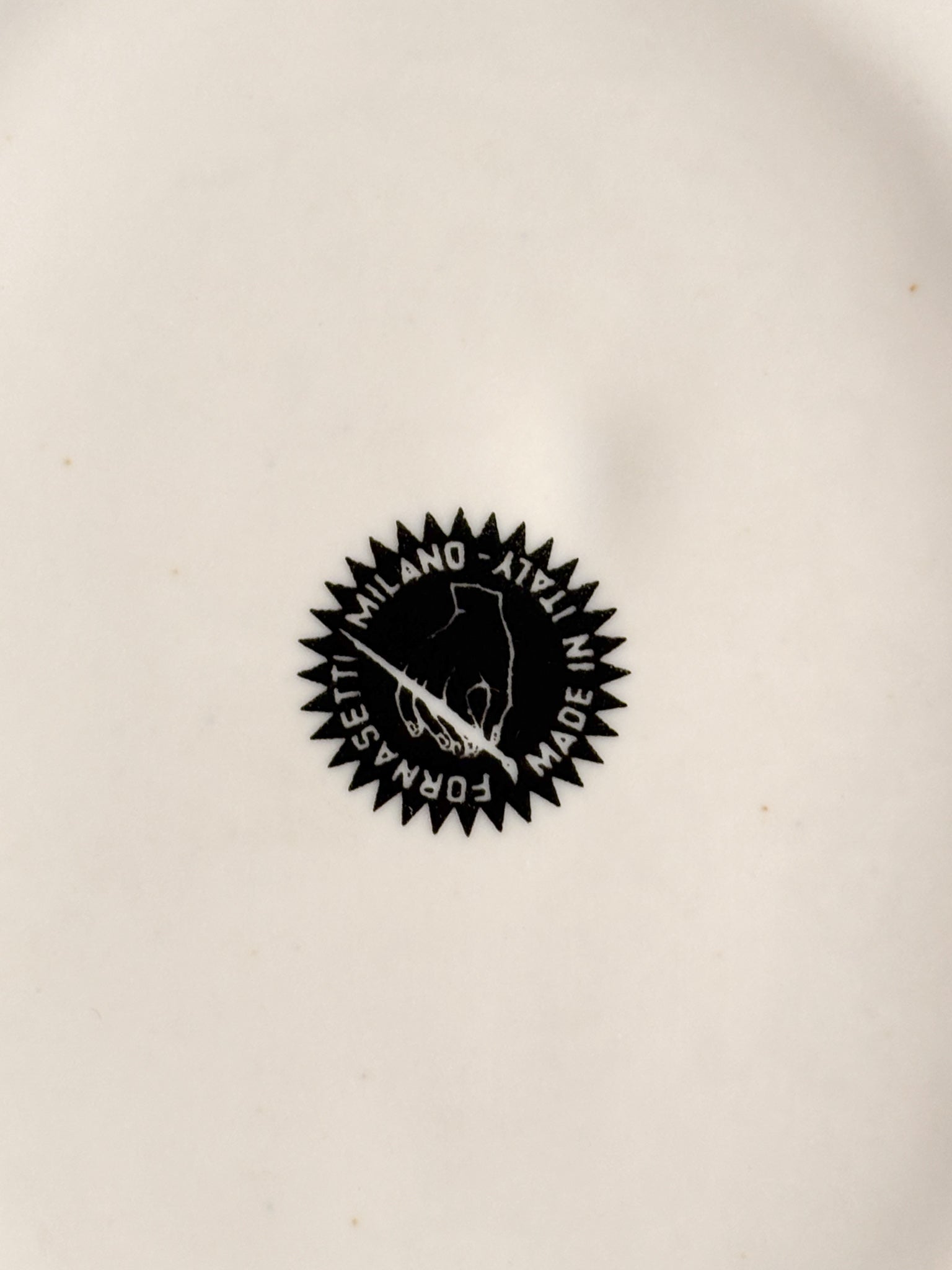 Posacenere a Vaschetta con Decoro con Moneta Romana Anni 50