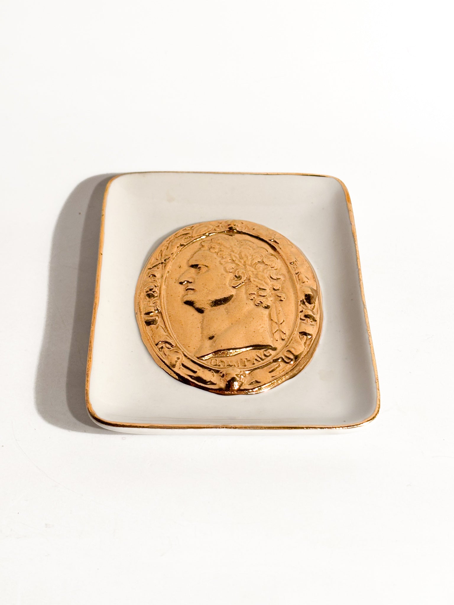 Posacenere a Vaschetta con Decoro con Moneta Romana Anni 50