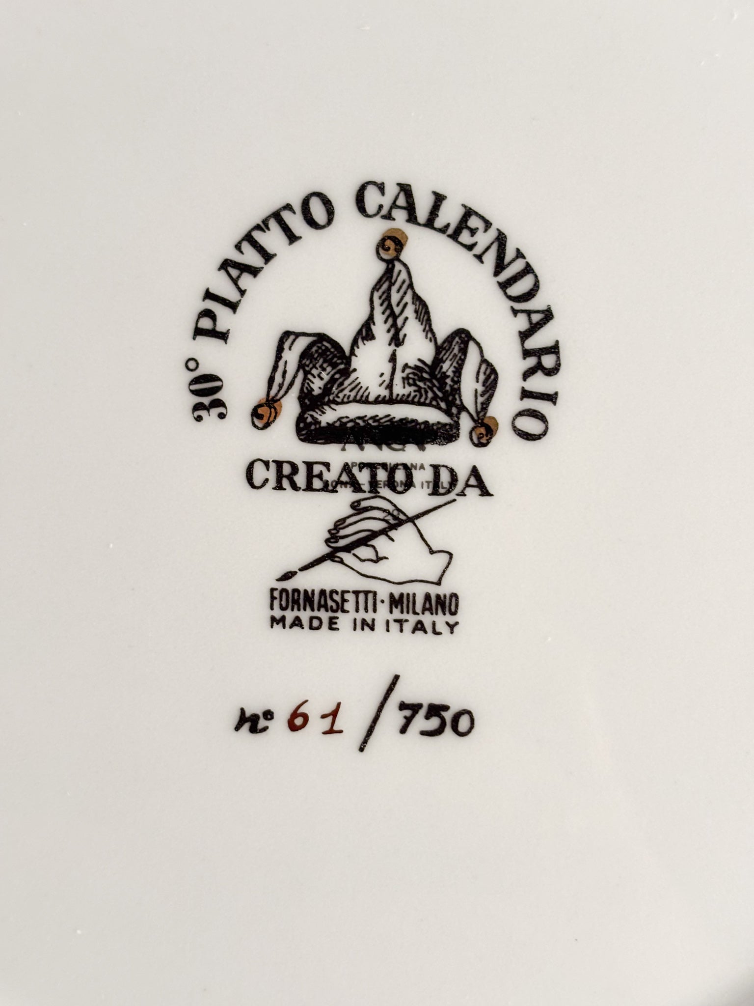 Piatto Calendario in Ceramica Anni 1997 di Fornasetti
