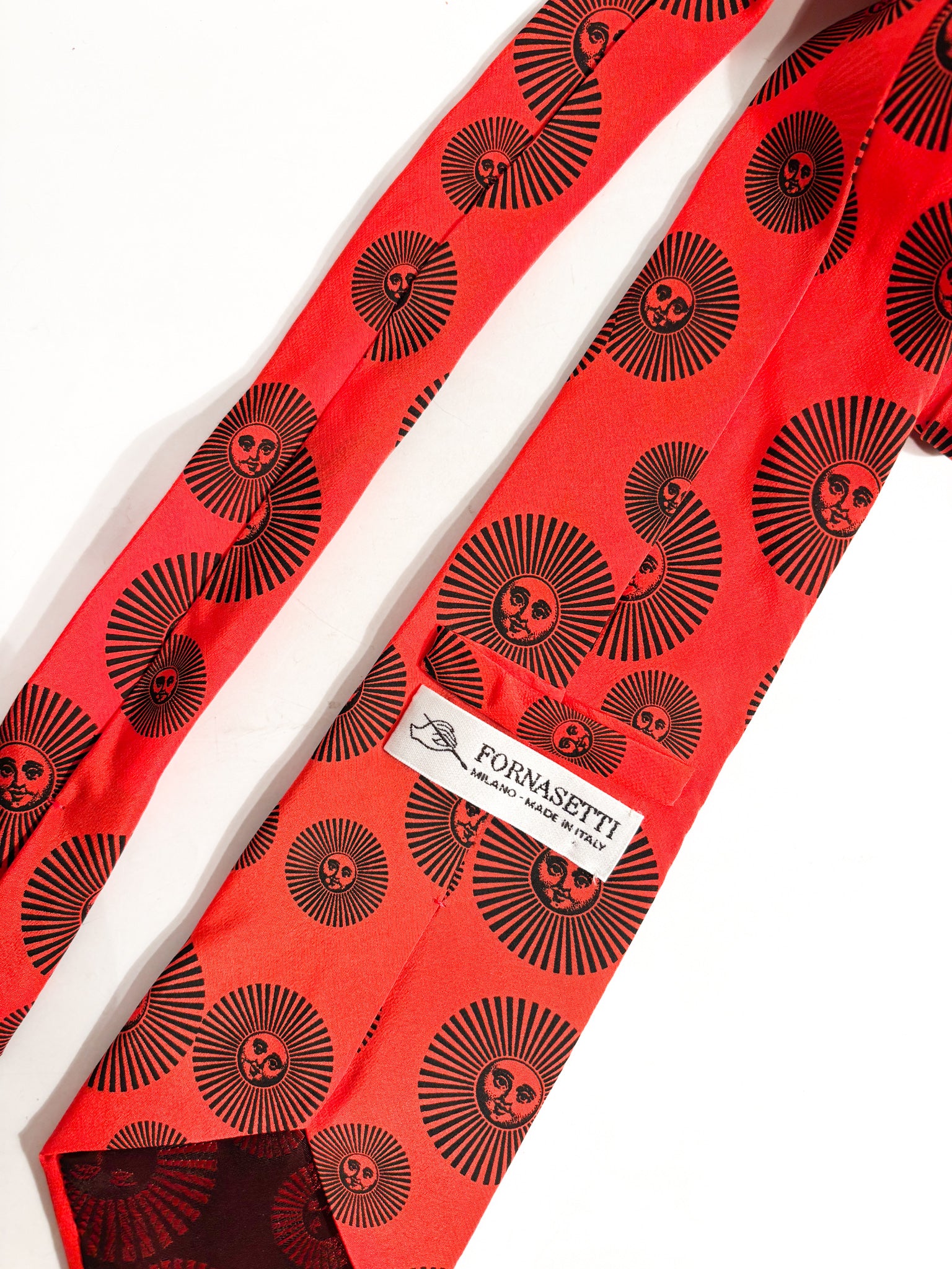 Cravatta in Seta Rossa "Sole" di Piero Fornasetti Anni 60