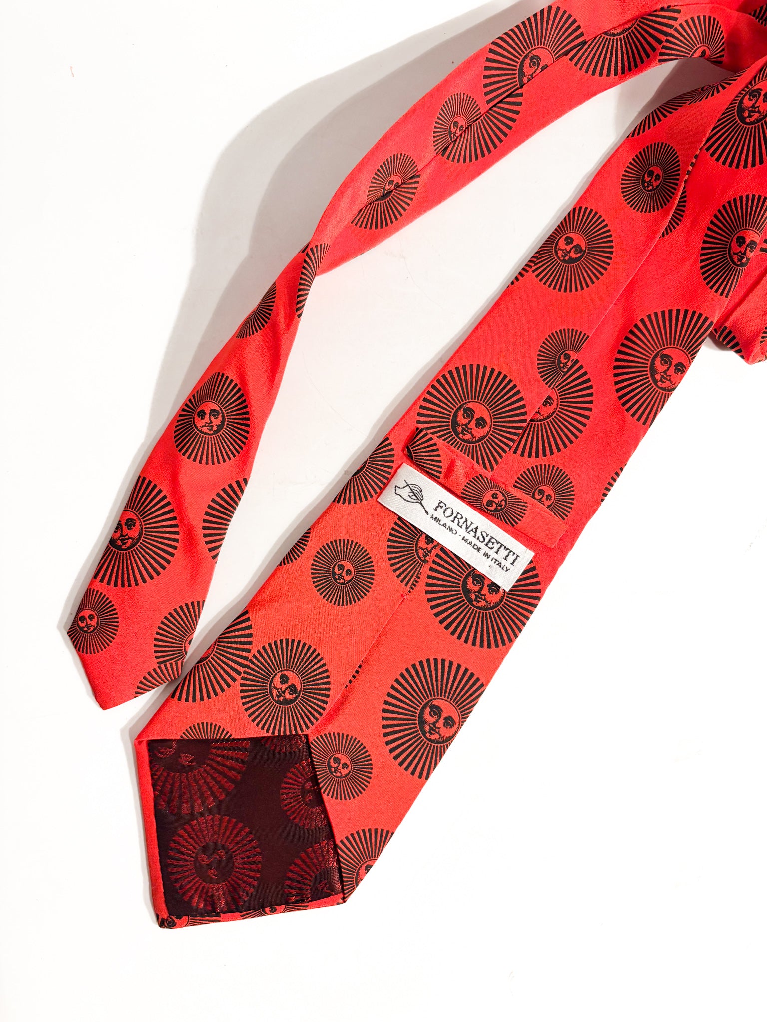 Cravatta in Seta Rossa "Sole" di Piero Fornasetti Anni 60