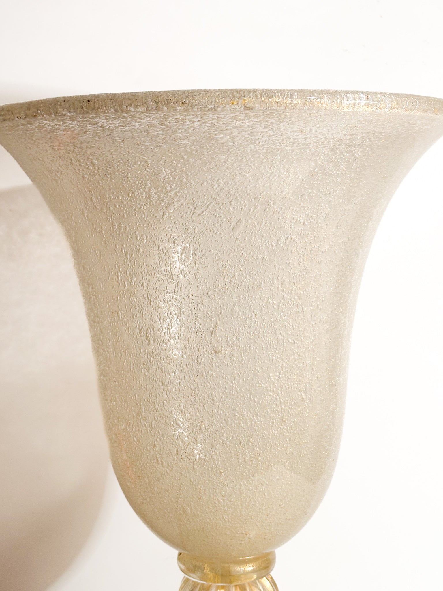 Vaso in Vetro di Murano Pulegoso Dorato Anni 50