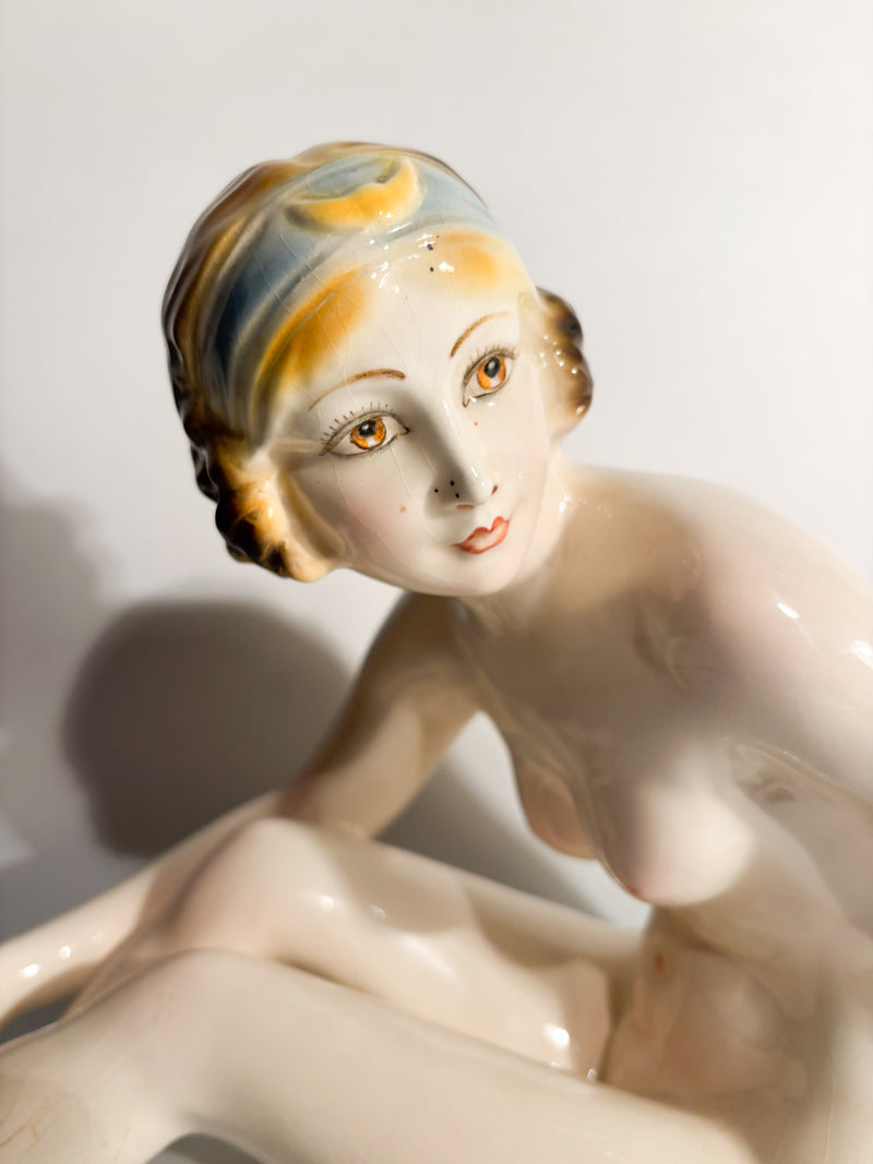 Scultura Art Déco di Nudo Femminile in Ceramica Anni 30