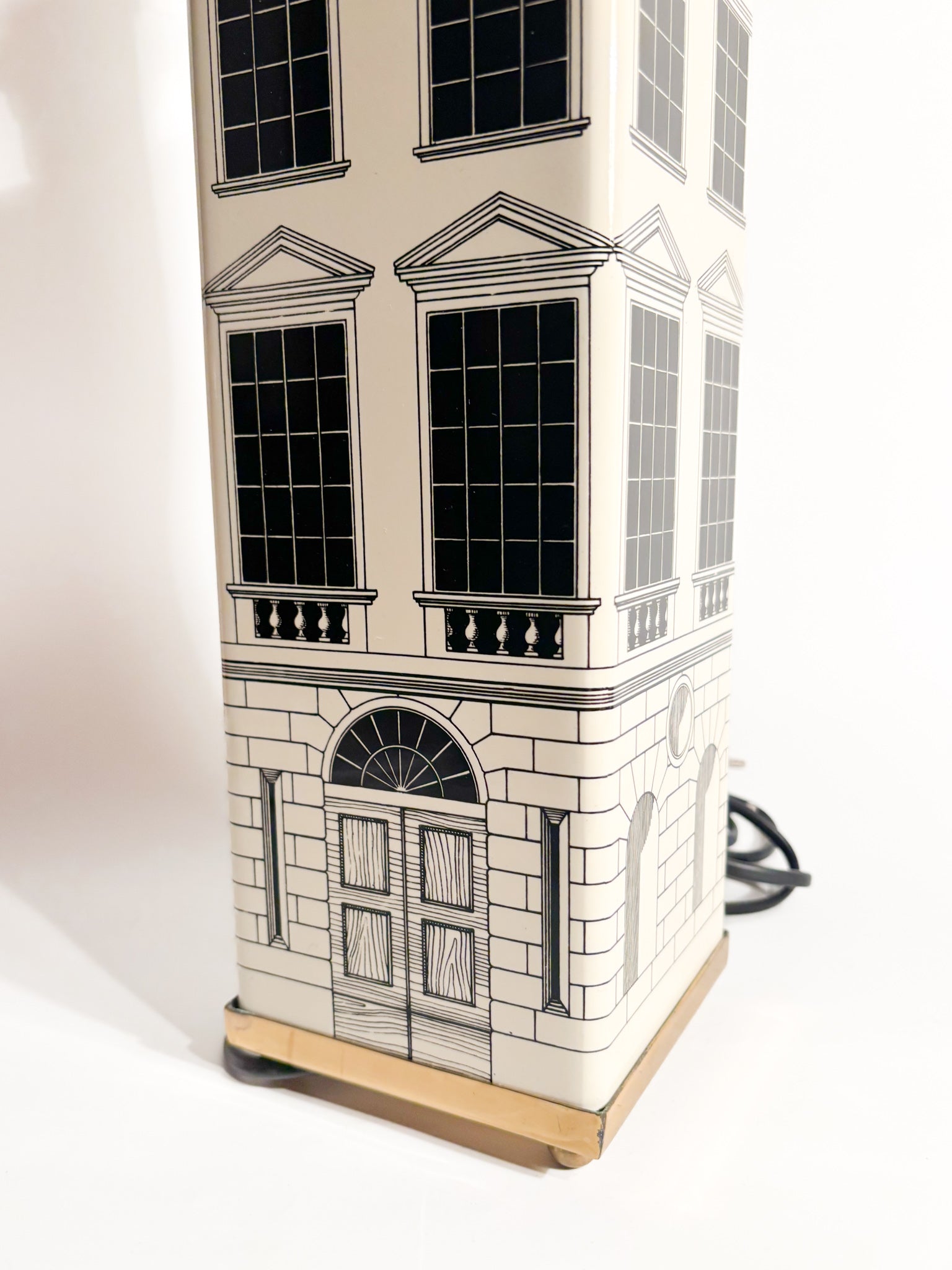 Lampada da Tavolo Squadrata Serie "Architettura" di Fornasetti Anni 90