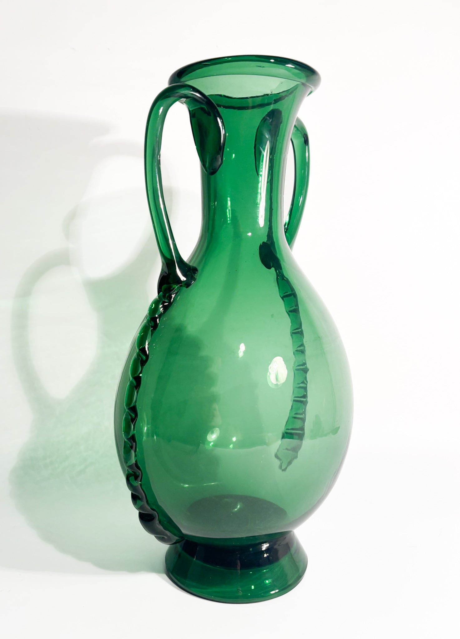 Ansato Vase in Hand-Blown Green Murano Glass from the 1950s
