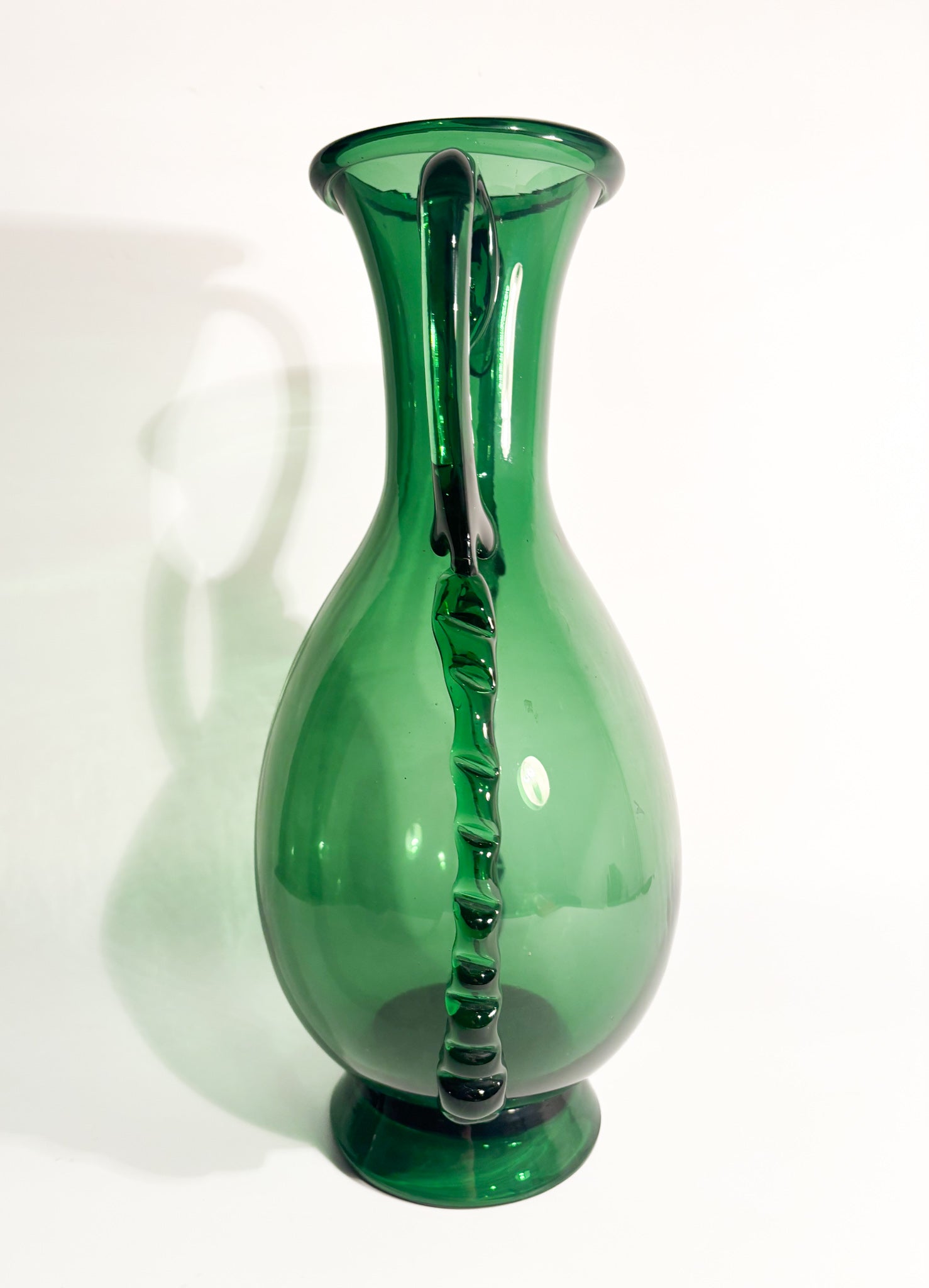 Ansato Vase in Hand-Blown Green Murano Glass from the 1950s