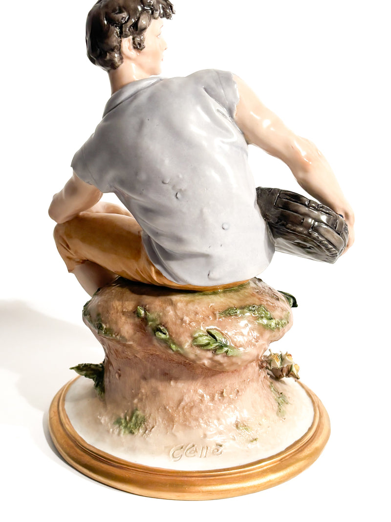 Scultura di Contadino in Porcellana di Capodimonte di Giuseppe Cappè del 1958