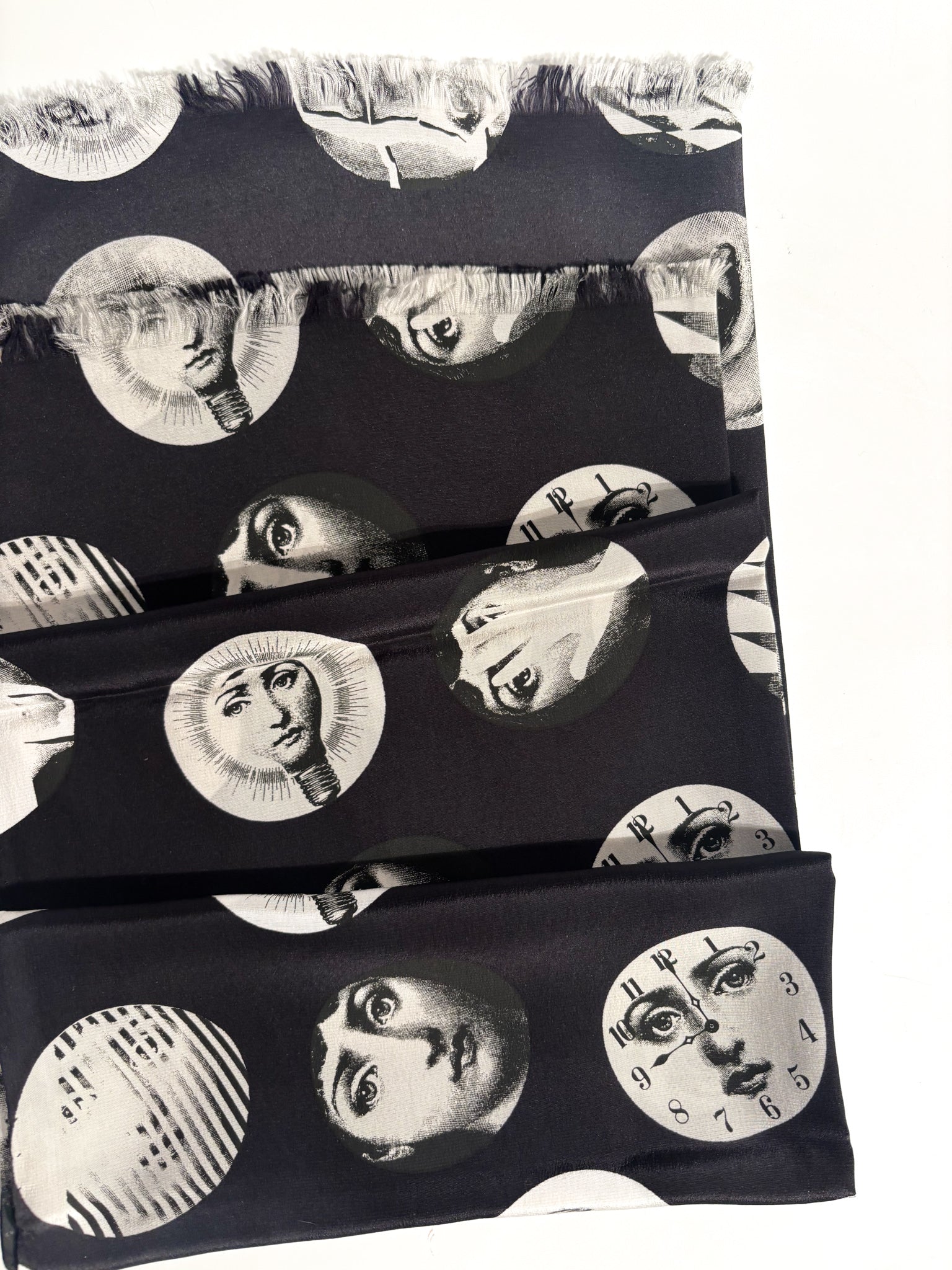 Sciarpa Foulard di Seta "Volti di Lina" di Piero Fornasetti Anni 80